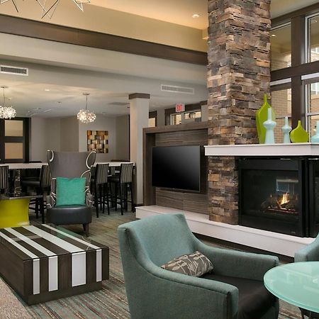 Residence Inn By Marriott Kansas City At The Legends Esterno foto